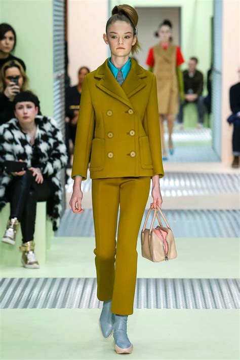 prada abbigliamento primavera estate 2015|Prada Fall 2015 Ready.